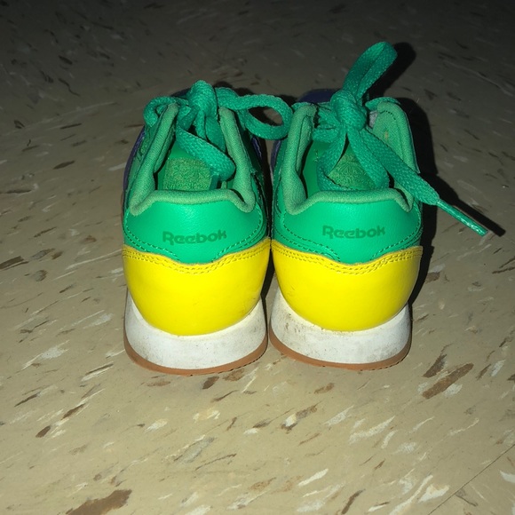 Barely worn Reebok’s - Picture 2 of 3